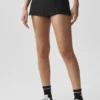 Falda de tenis Alo Softsculpt Amp It Up - Negro
