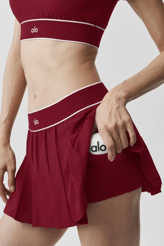 Falda de tenis de talle bajo «Amp It up» – Rojo «Summer Romance»