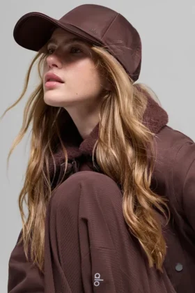 Gorra «Off-Duty» de satén – Brownstone