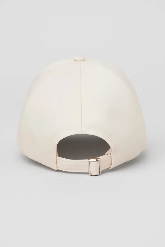 Gorra «Off-Duty» de satén - Crema