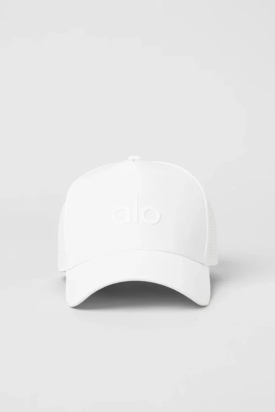 Gorra Trucker de Performance District - Blanca