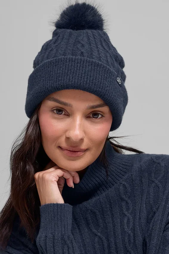 Gorro de invierno «Winter Bliss» con tejido de trenzas - Azul marino