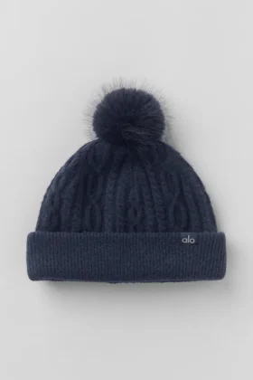 Gorro de invierno «Winter Bliss» con tejido de trenzas – Azul marino