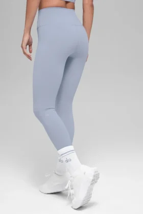 High-Waist Airbrush Airbrush Legging 7/8 con efecto aerógrafo – Escarcha invernal