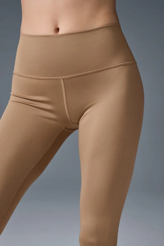 High-Waist Airlift Legging 7/8 - Almendra tostada