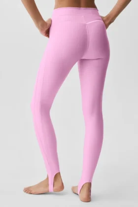 High-Waist Airlift Love Language Stirrup Leggings – Rosa corazón de caramelo