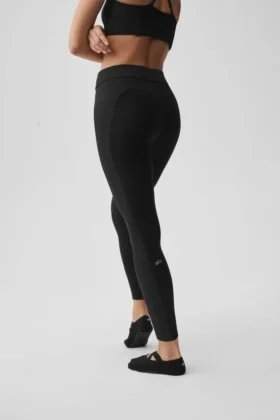 High-Waist Alosoft 7/8 Relay Leggings — Negro/Blanco