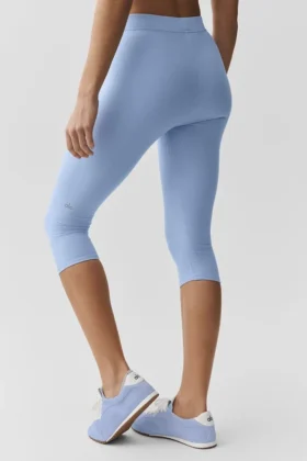 High-Waist Alosoft Iconic 90’S capri – Azul Provenza claro
