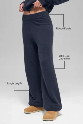 High-Waist Cashmere Wool Wide Leg Pant — Navy