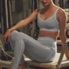 High-Waist Heart Throb Leggings de Alosoft - Gris jaspeado deportivo/Blanco
