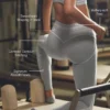 High-Waist Heart Throb Leggings de Alosoft - Gris jaspeado deportivo/Blanco
