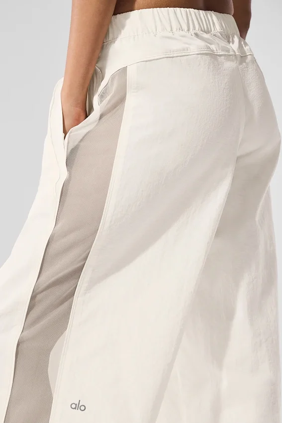 High-Waist Origin Wide Leg Track Pant - Marfil