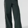 High-Waist Origin Wide Leg Track Pant - Verde carbón