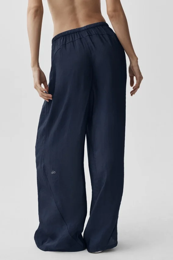 High-Waist Straight Leg Pant - Navy