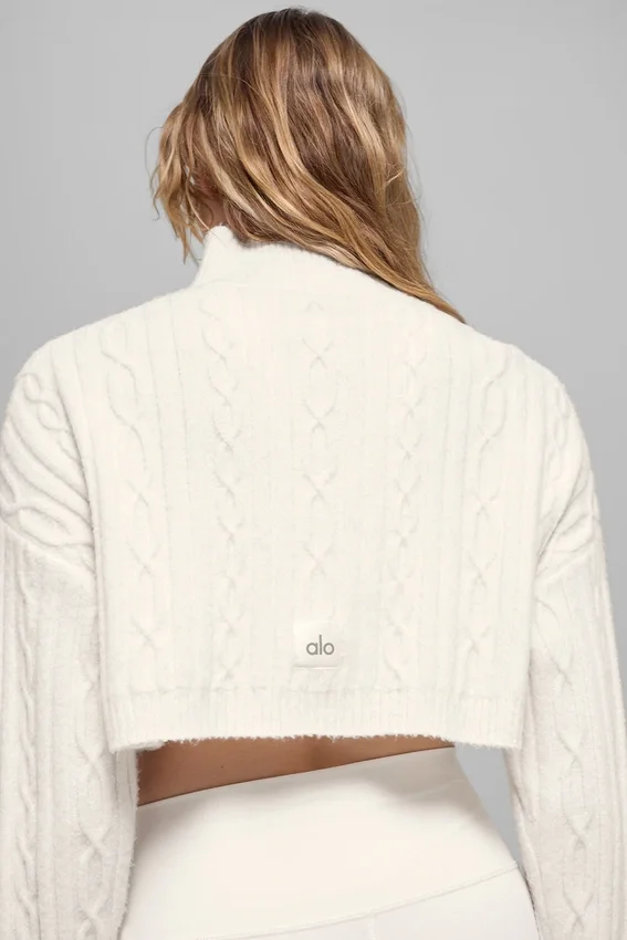 Jersey de cuello alto corto de punto trenzado Winter Bliss de manga larga - Marfil