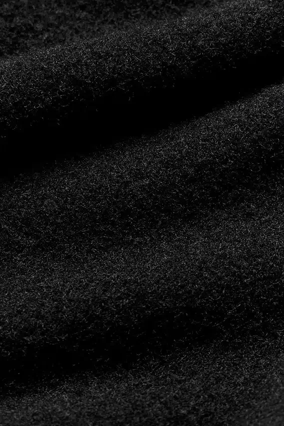 Jerséu de manga corta Snuggle Up - Negro