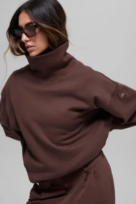 Jerséu Hazy con cuello alto – Brownstone