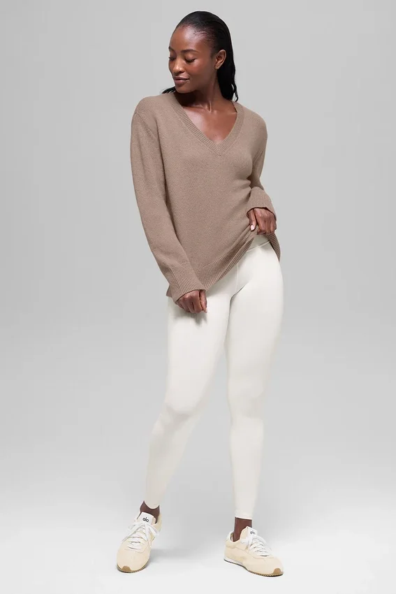 Jerséu oversize con cuello en V de lana y cachemira New Class - Chai Latte