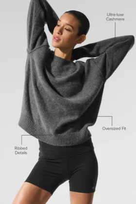 Jerséu unisex de lana y cachemira «New Class» con cuello redondo – Gris platino