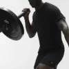 La camiseta de cuello redondo Triumph | Camisetas de tirantes y camisetas de yoga para hombre