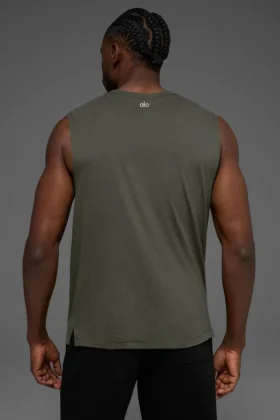 La camiseta de tirantes Triumph Muscle – Verde sigiloso