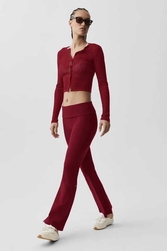 Leggings acampanados con dobladillo de 7/8 Alo Softsculpt - Rojo Romance de Verano