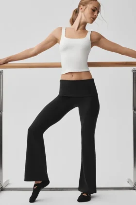 Leggings acampanados con doblez de 7/8 Alo Softsculpt - Negro