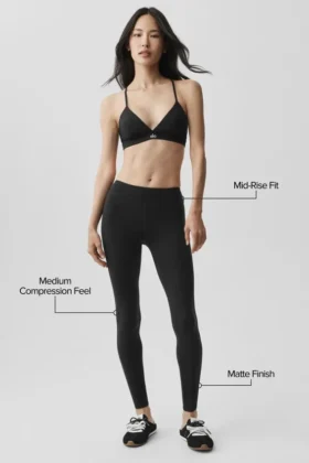 Leggings Airbrush de talle medio y largo 7/8 – Negro