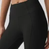 Leggings Airlift de cintura High-Waist y largo 7/8 con línea fina - Negro