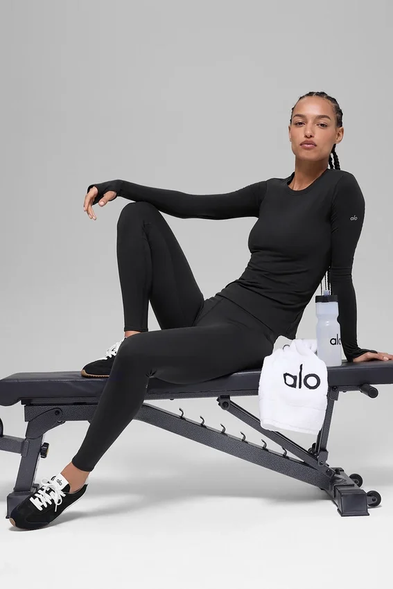 Leggings «Nocturne» de cintura alta y abrigo invernal de Airbrush - Negro