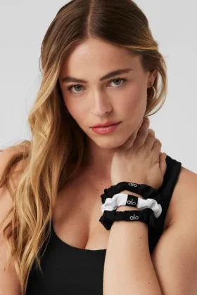 Mini scrunchie Fresh (paquete de 3) – Negro/Blanco