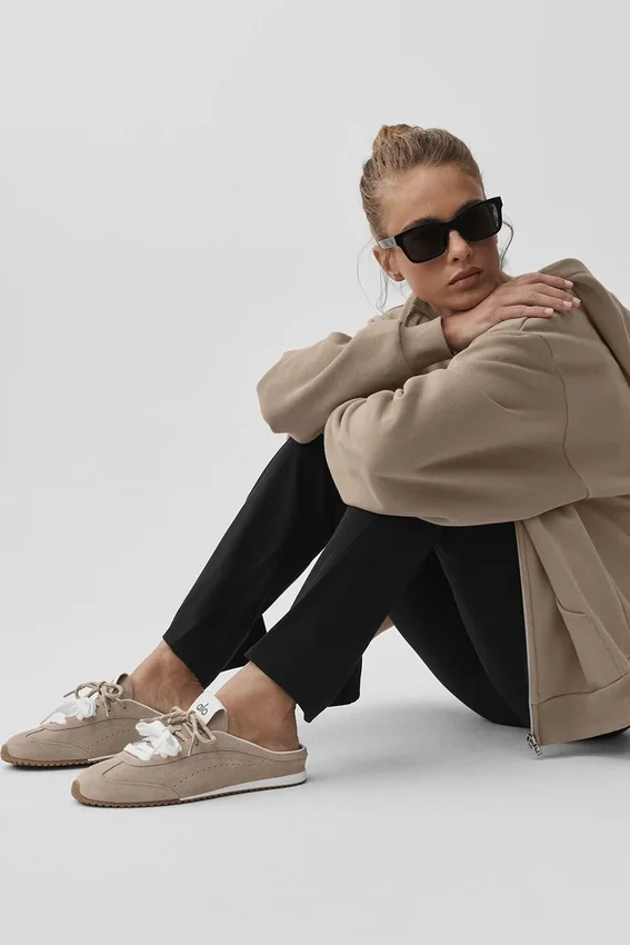 Mules de zapatillas Alo Sunset - Gravel