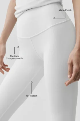 Pantalón capri High-Waist Airbrush de 16″ – Blanco
