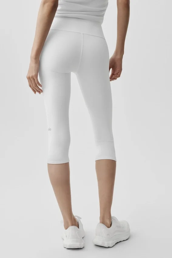 Pantalón capri High-Waist Airbrush de 16" - Blanco