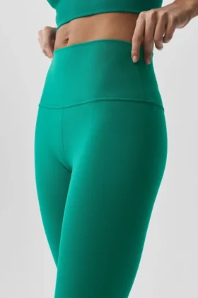 Pantalón capri High-Waist Airbrush de 16″ – Emerald Isle