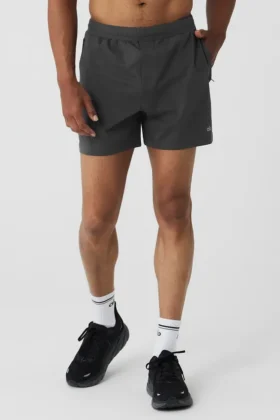 Pantalón corto Conquer React Performance de 7" - Antracita
