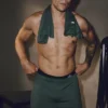 Pantalón corto Conquer React Performance de 7" - Verde trébol