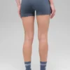 Pantalón corto de compresión de 3" Alo Softsculpt High-Waist — Bluestone