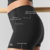 Pantalón corto de compresión de 3" Alo Softsculpt High-Waist — Negro