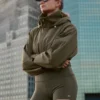 Pantalón corto de precisión High-Waist Alo Softsculpt de 3" — Verde olivo