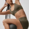 Pantalón corto de precisión High-Waist Alo Softsculpt de 3" — Verde olivo