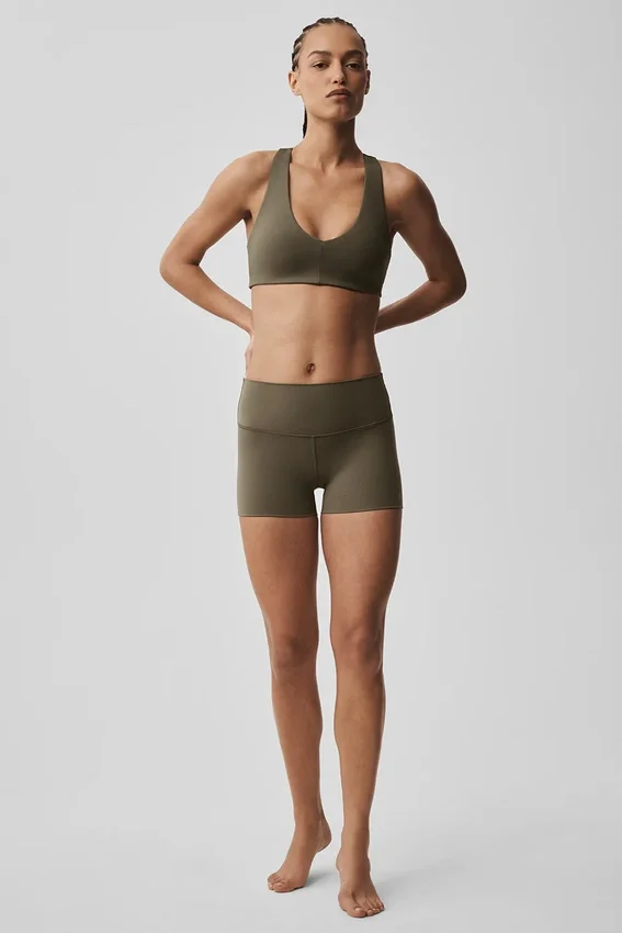 Pantalón corto de precisión High-Waist Alo Softsculpt de 3" — Verde olivo
