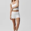 Pantalón corto de talle medio Alo Softsculpt de 2" - Blanco