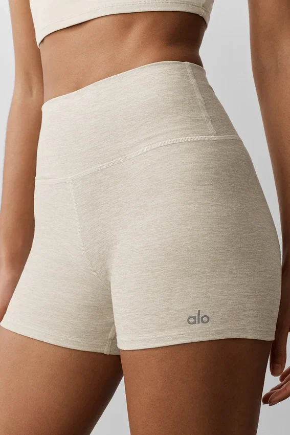 Pantalón corto High-Waist Alosoft de 3" — Color avena jaspeado