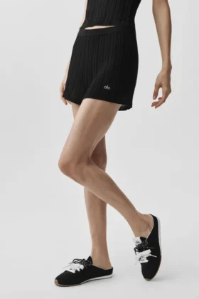 Pantalón corto High-Waist de punto Sunlit – Negro