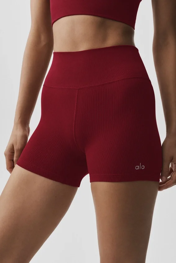 Pantalón corto High-Waist sin costuras de modal acanalado de 4" — Rojo «Summer Romance»