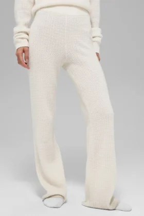 Pantalón de cachemira High-Waist con tejido tipo waffle y textura mullida - Marfil