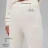 Pantalón de cachemira High-Waist con tejido tipo waffle y textura mullida - Marfil