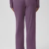 Pantalón de pierna ancha de talle medio con tejido de jersé — Plum Kiss