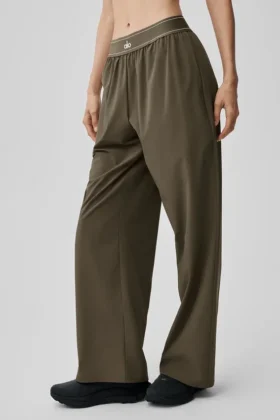 Pantalón de traje (Regular) – Olive Tree